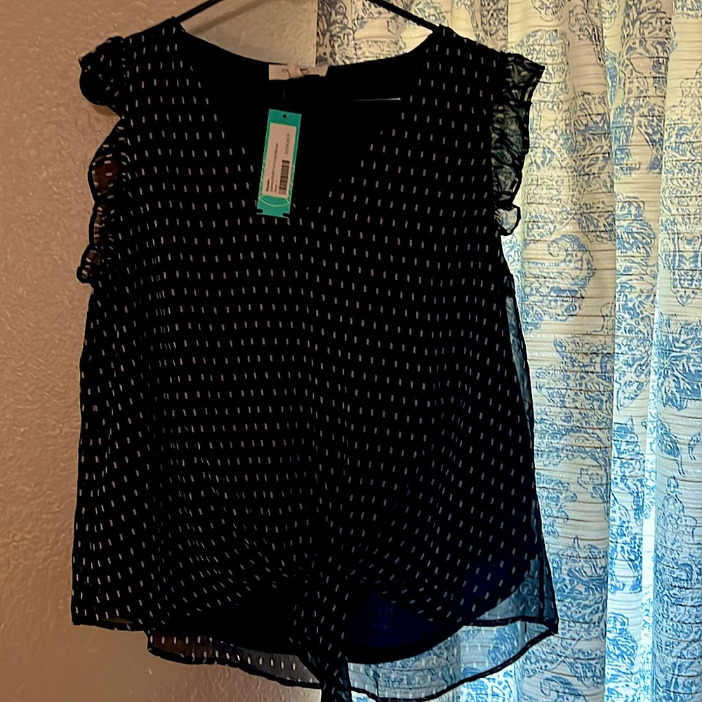 NWT Navy ruffle cap sleeve blouse